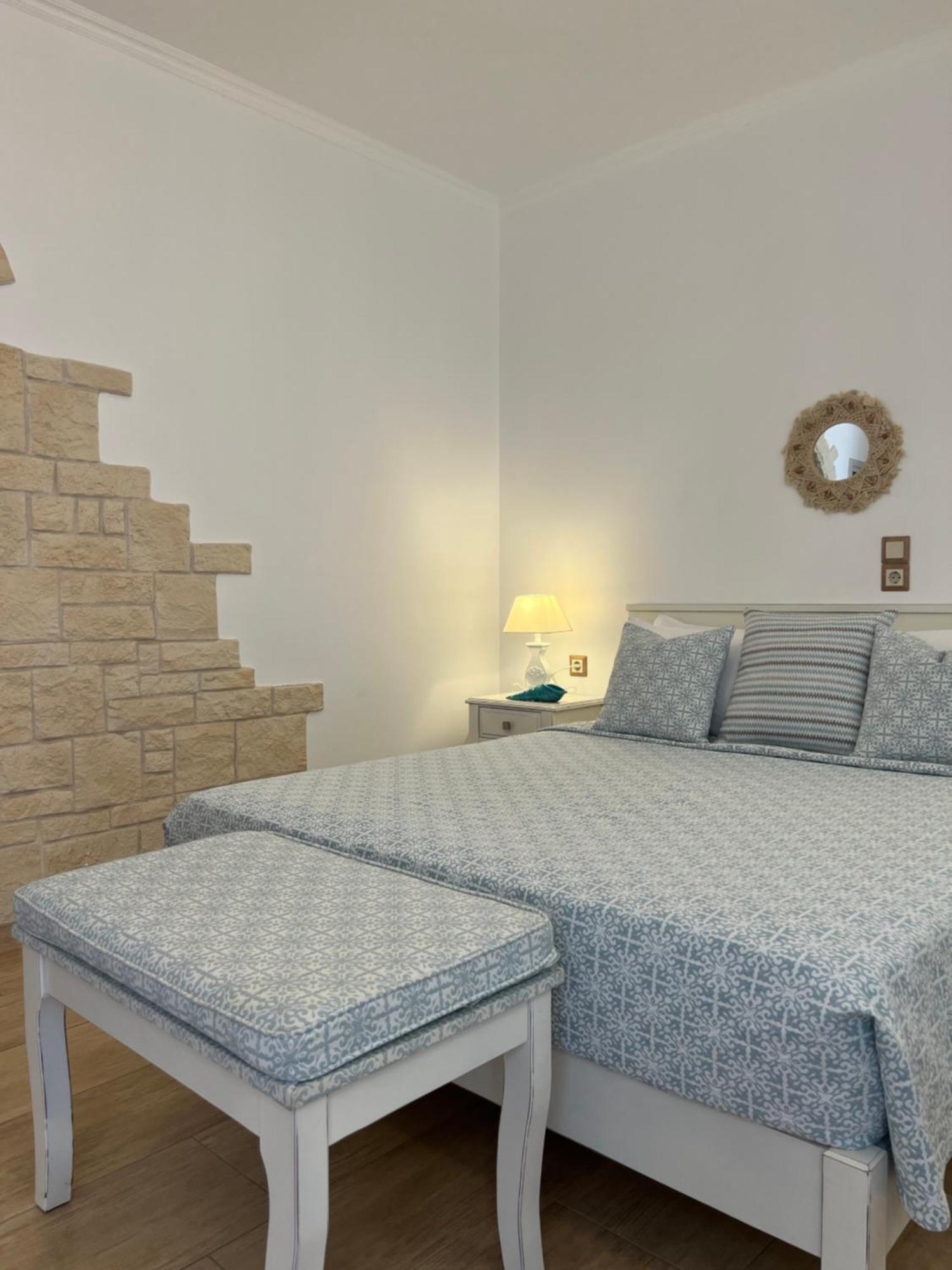 Katerina Apartments & Studios ナウサ エクステリア 写真