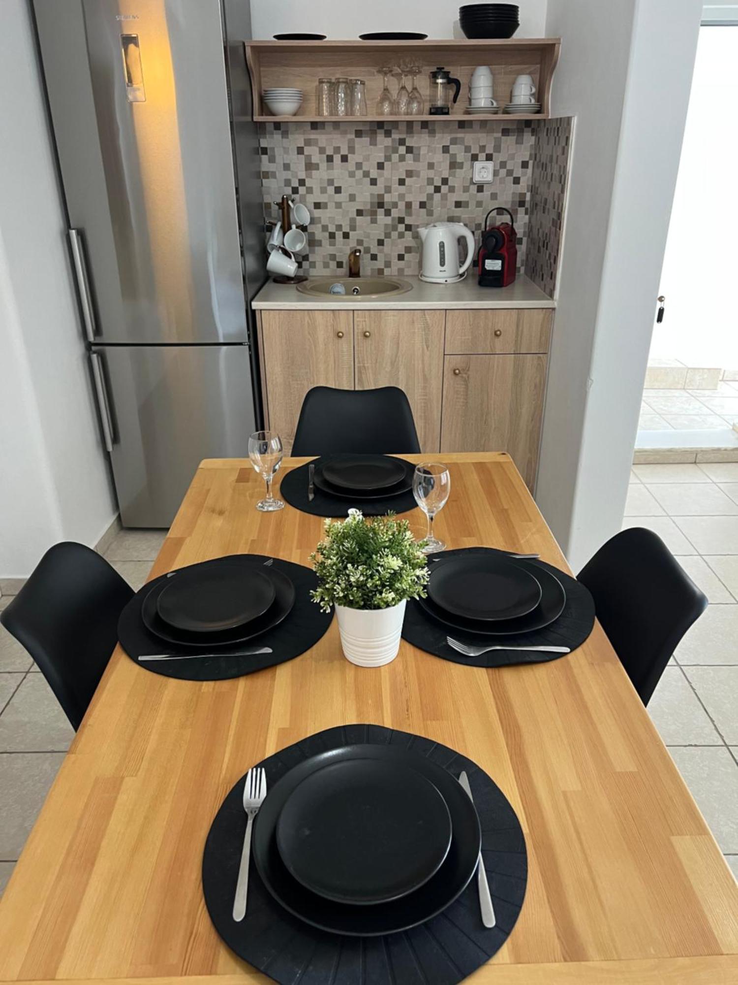 Katerina Apartments & Studios ナウサ 部屋 写真